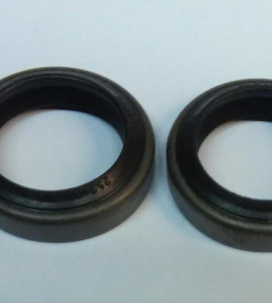Coppia paraoli forcella 25,7x35x7/9  Aprilia SR