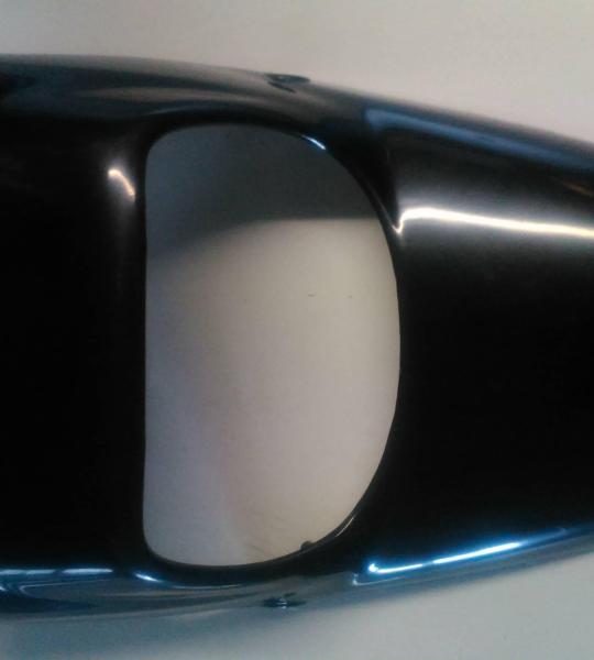 Scudo anteriore nero originale per Booster